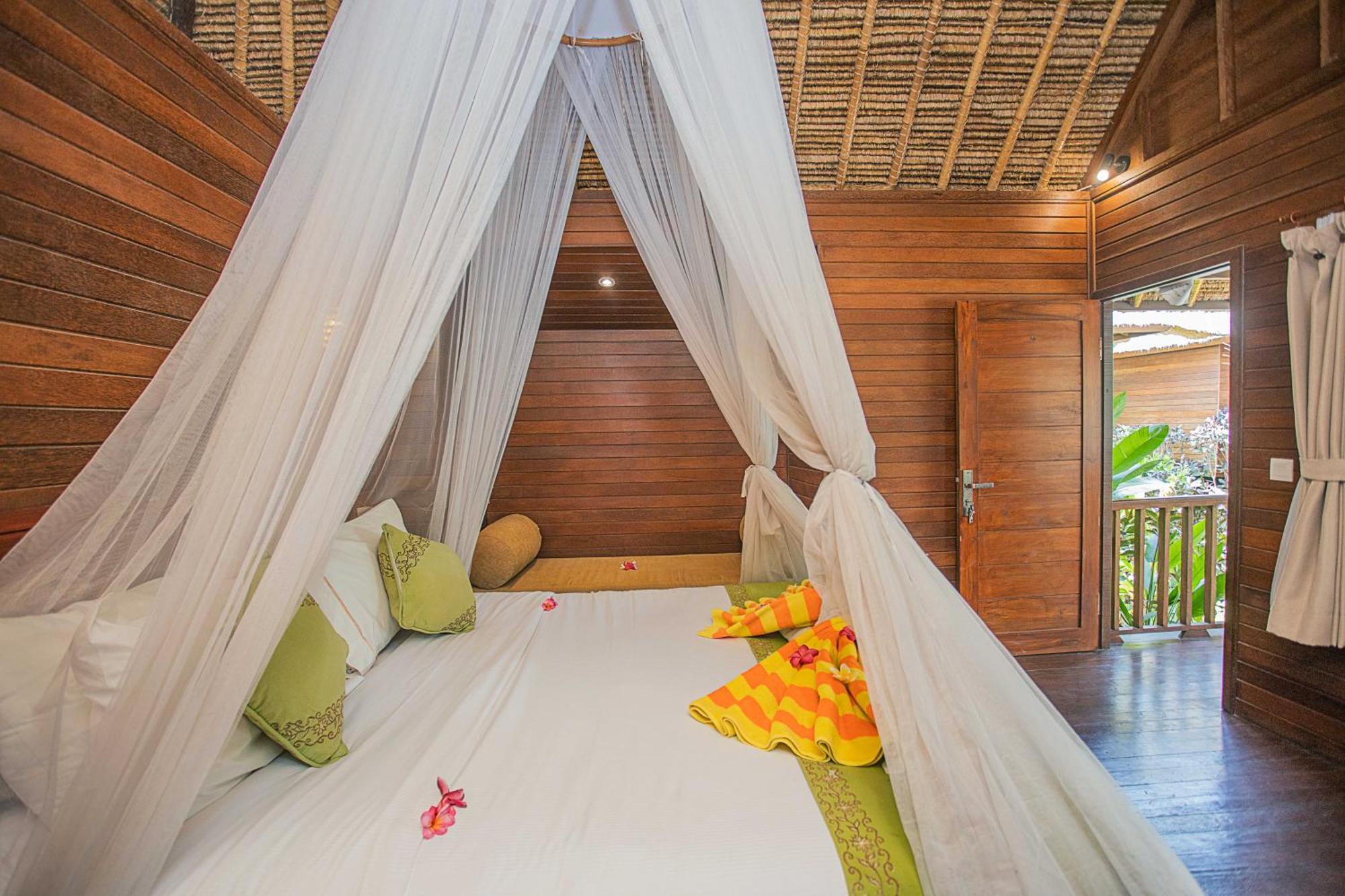Lembongan Mantra Huts Hotel Kültér fotó