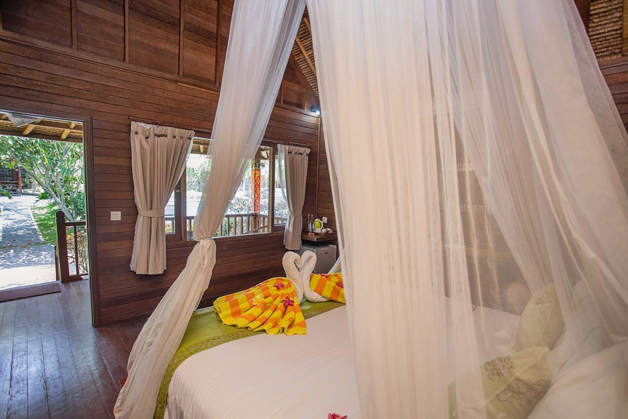 Lembongan Mantra Huts Hotel Kültér fotó